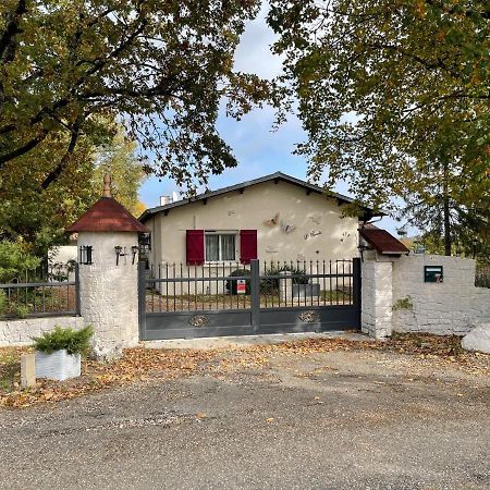 Villa Le Paradis Pern Екстериор снимка